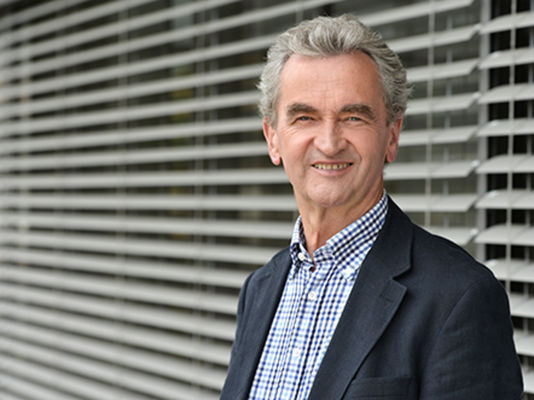 Peter Püspök - Neuer Präsident des Dachverbandes Erneuerbare Energie Österreich